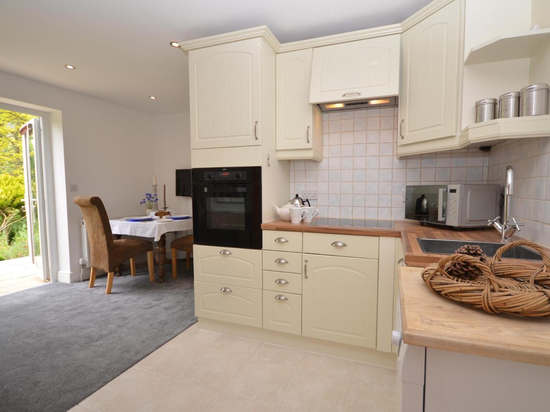 1 Bed In Taunton 75135 Villa Isle Brewers Exterior photo